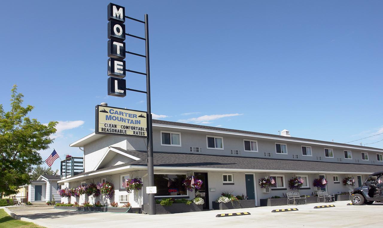 Carter Mountain Motel Cody Exteriör bild